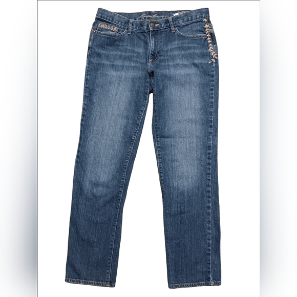 Eddie Bauer Denim - Eddie Bauer Relaxed Boyfriend Jeans Classic Style with Chic Embroidery